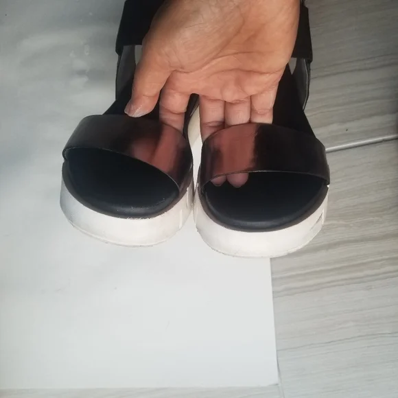 Nero Giardini Sandals Sz 37 Fits US 7.5 - Picture 6 of 7